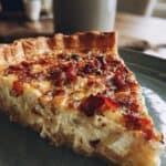 Klassischer Zwiebelkuchen vom Blech