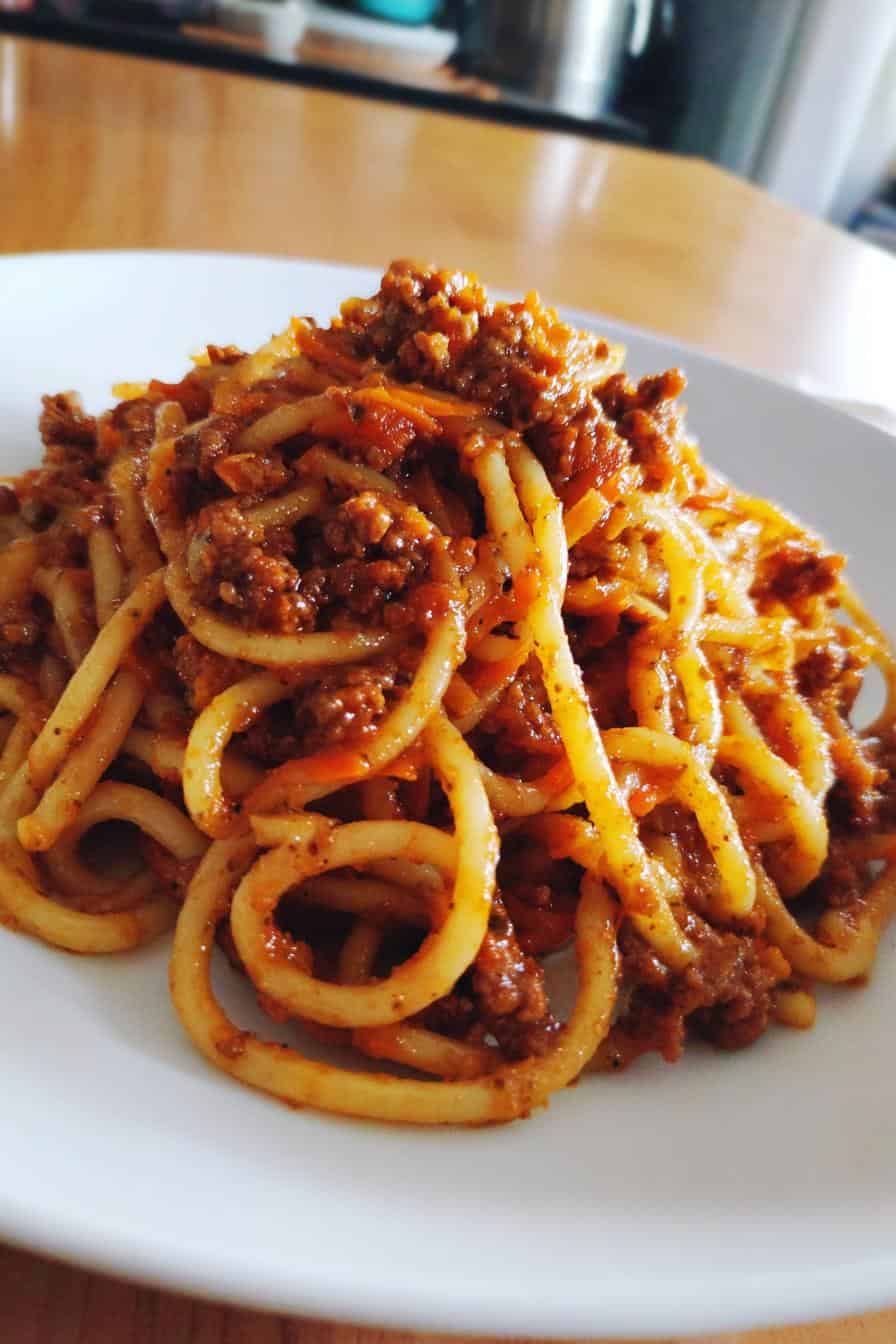 Spaghetti Bolognese mit Karotten