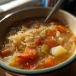 Sauerkraut Suppe mit Gemuese