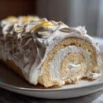 Zitronen Baiserrolle mit Mascarpone