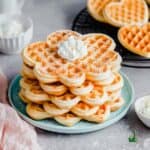 Einfache fluffige Joghurt-Waffeln Rezept