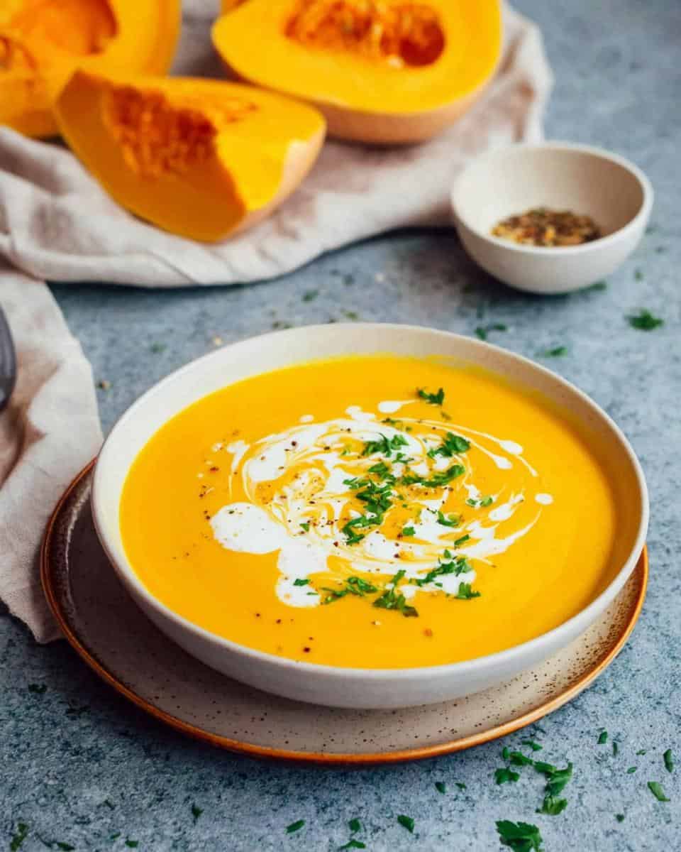 Schnelle cremige Butternut-Kürbis-Suppe - detail 1